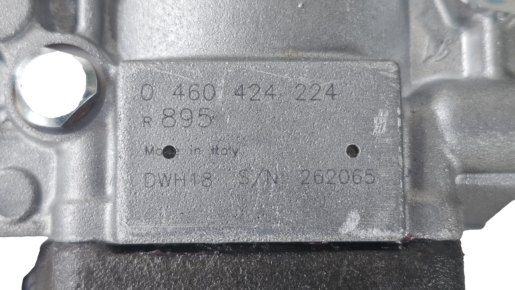 Bosch VE Diesel Fuel Injection Pump 0460424224