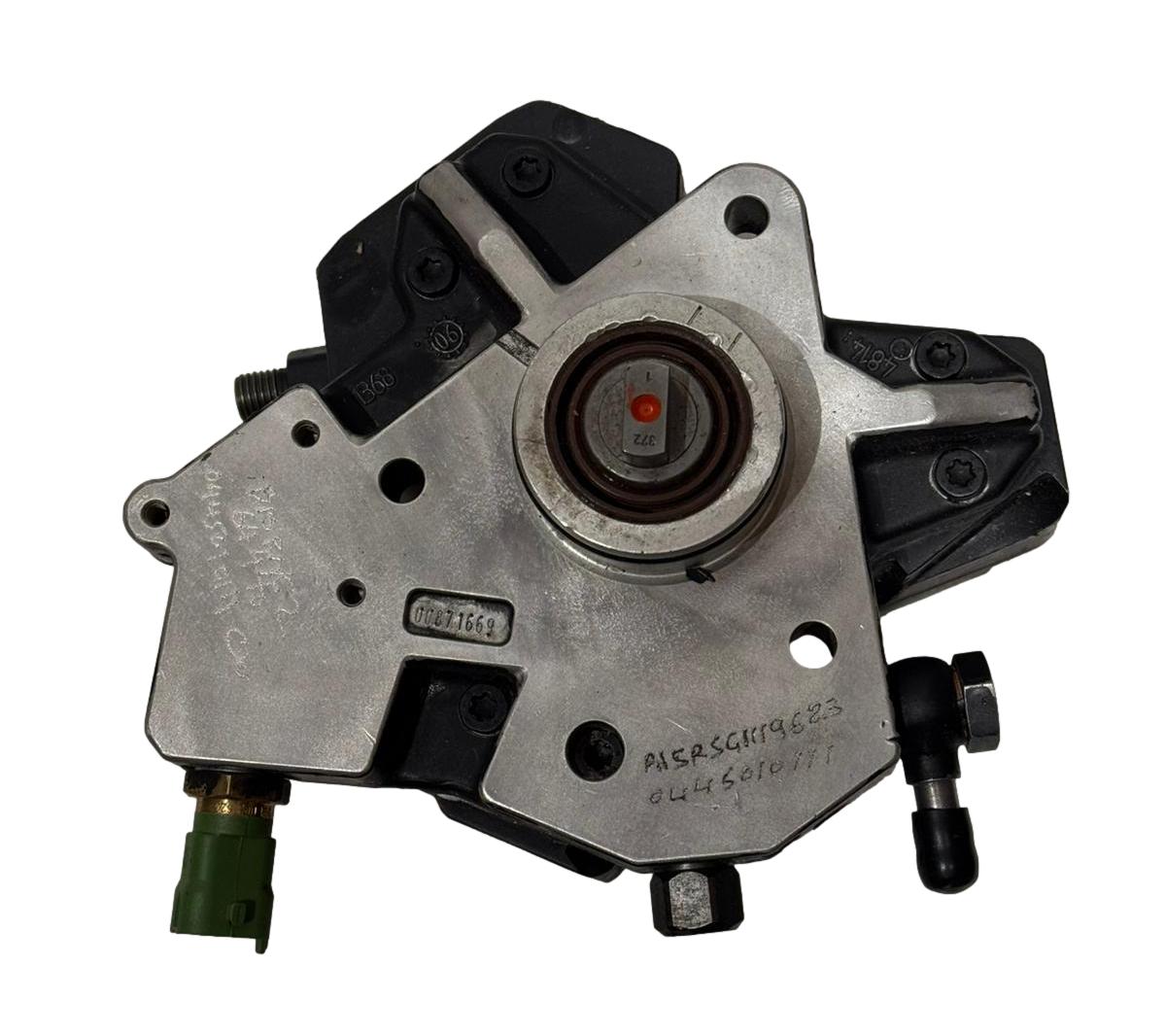 Bosch Diesel Common Rail Fuel Injection Pump 0445010111